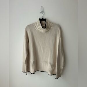 Gap oversized 24/7 split hem mockneck sweater